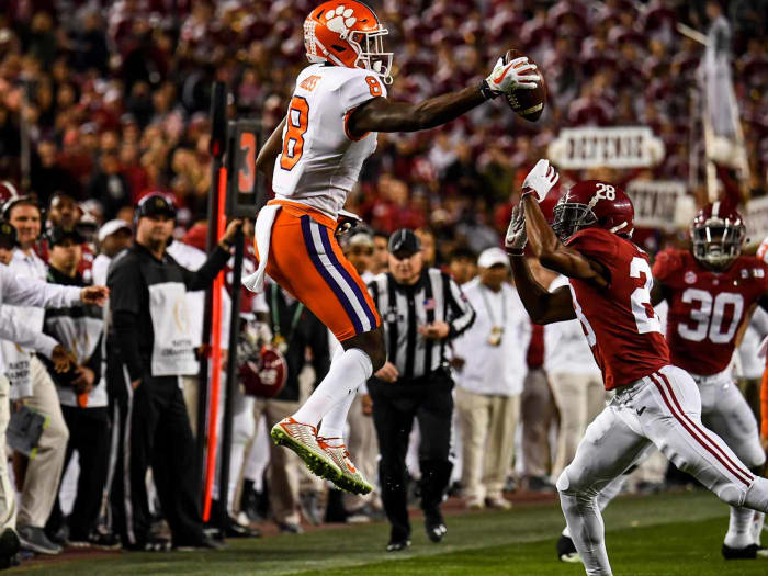 justyn-ross-clemson-catch.jpg